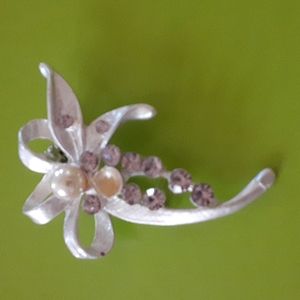 Brooch